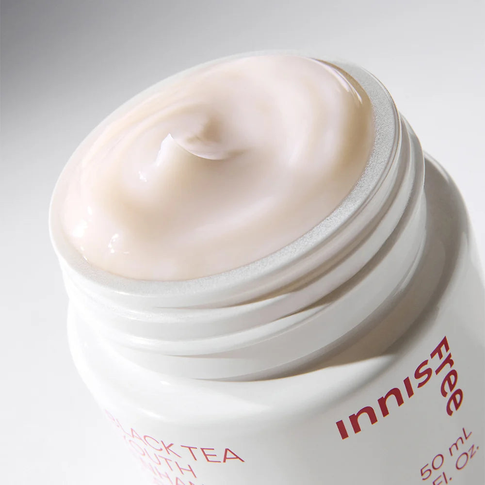 Innisfree – Black Tea Youth Enhancing, crema, 50ml